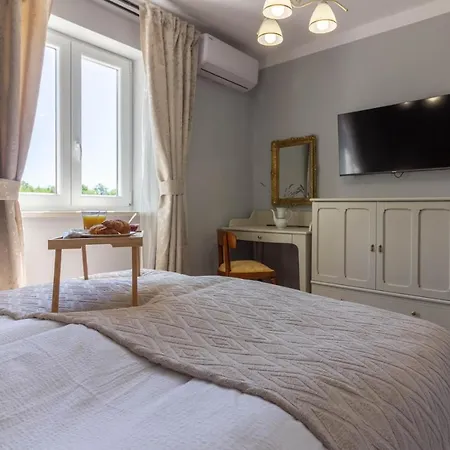 Beautiful Stora Kuca With Private Pool In Labin - Rabac Vila