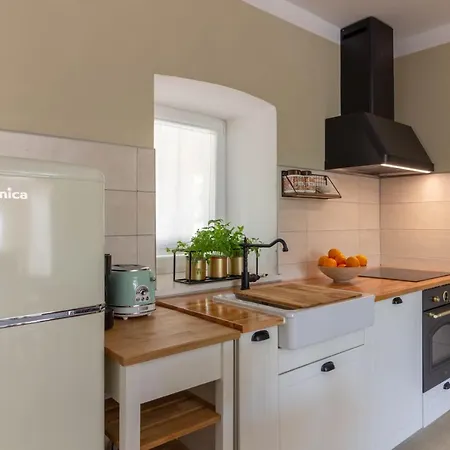 Beautiful Stora Kuca With Private Pool In Labin - Rabac