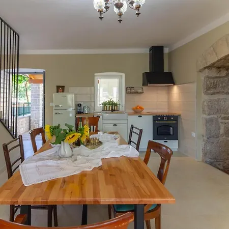 Beautiful Stora Kuca With Private Pool In Labin - Rabac *